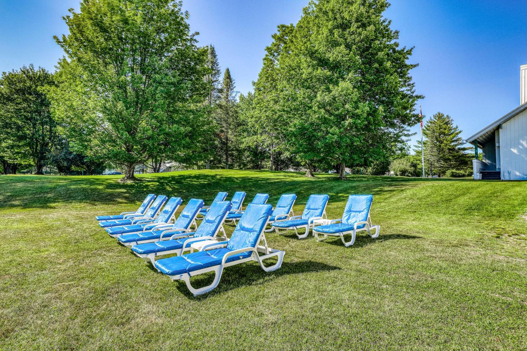 Village Green II Stowe Ruang foto